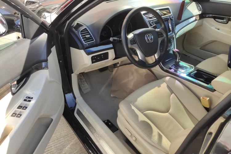 Used Changan Raeton 2013 1.8T Automatic Prestige Model China IV Standard