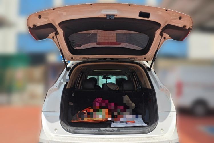 Used Dongfeng Fengon 580 2016 1.5T Manual Luxury Edition
