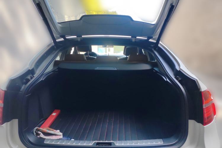 Used BMW X6 2014 xDrive35i Sport model Trunk