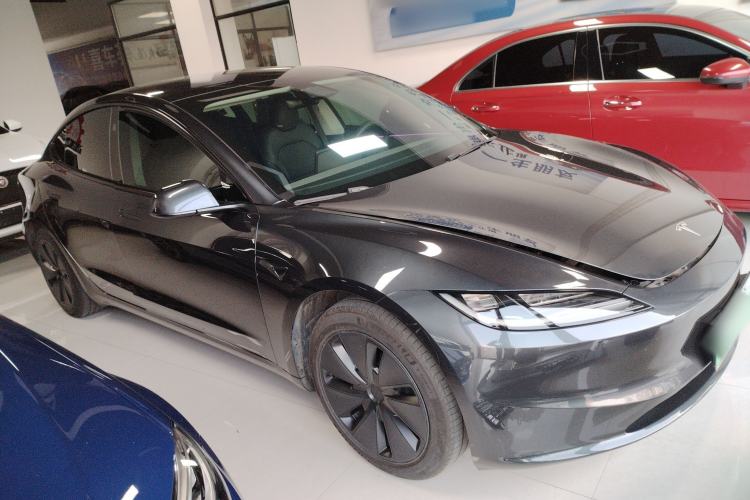 Used Tesla Model 3 2023 Rear-Wheel-Drive Version
