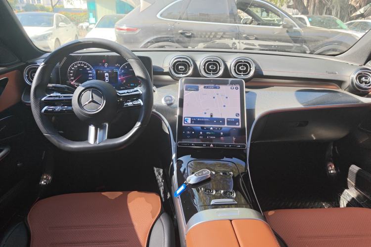 Used Mercedes-Benz C-Class 2022 Restyled C 260 L Sport Edition Center Console