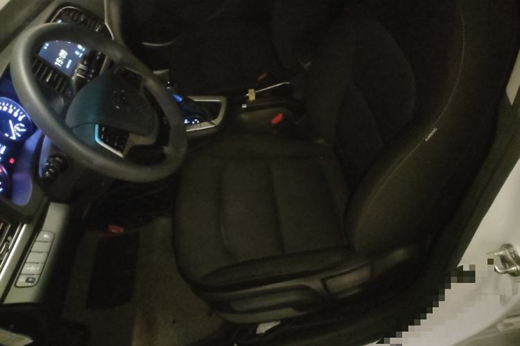 Used Hyundai Elantra (6th Generation / Lingdong) 2016 1.6L Automatic ZhiXuan – Elite Version
