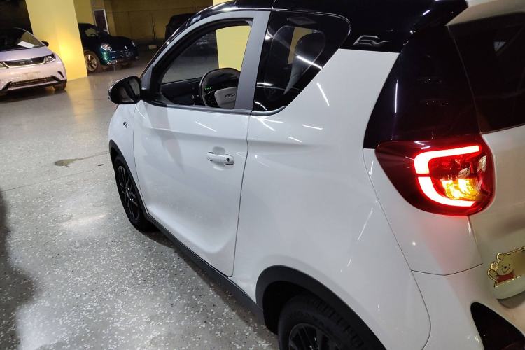 Used Chery Little Ant 2024 Refreshed Version Youth Edition 321 km Beloved Edition 29.23 kWh