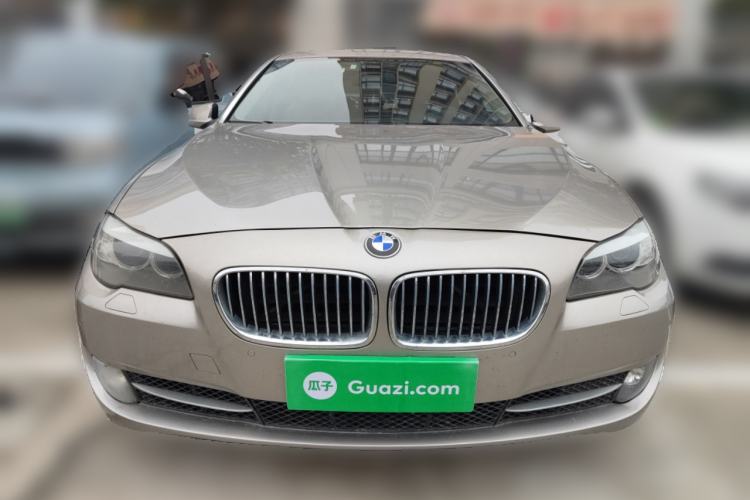 Used BMW 5 Series 2012 535Li Leading Model
