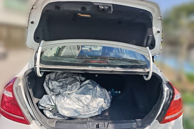 Used Geely Auto Emgrand 2016 Sedan 1.5L Manual Upward Edition