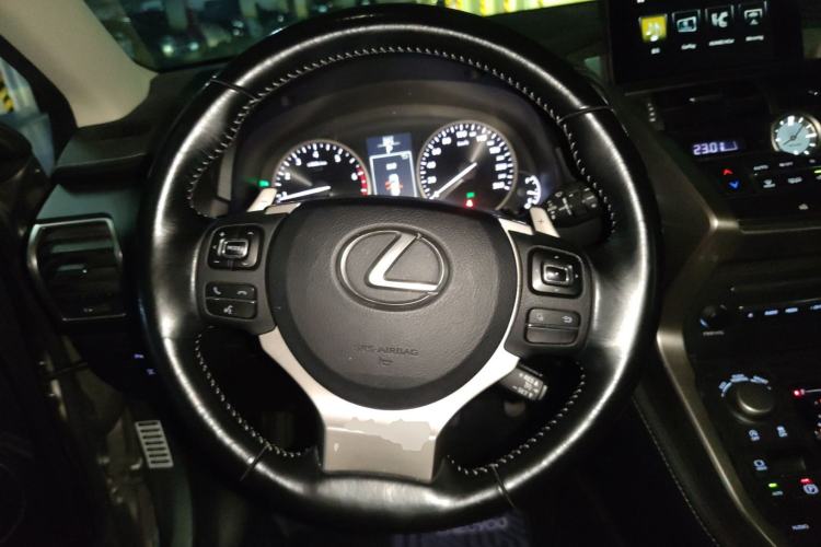 Used Lexus NX 2015 200T All-Wheel-Drive Fēngshàng Edition
