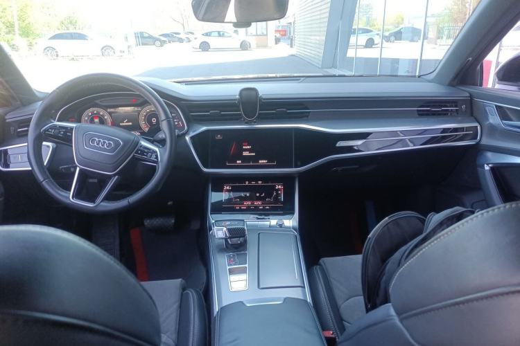 Used Audi A6L 2024 45 TFSI Prestige Dynamic Edition Center Console