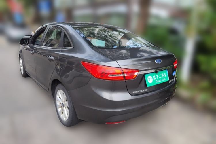 Used Ford Escort 2015 1.5L Automatic Fashion Model