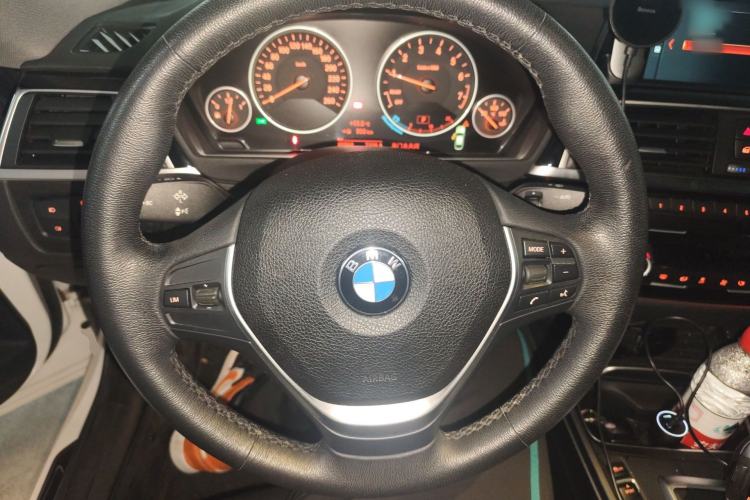 Used BMW 3 Series GT 2019 320i Sport Edition Steering Wheel
