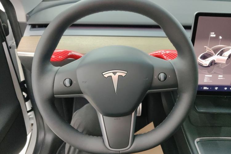 Used Tesla Model Y 2022 Performance High-Performance All-Wheel-Drive Version Steering Wheel