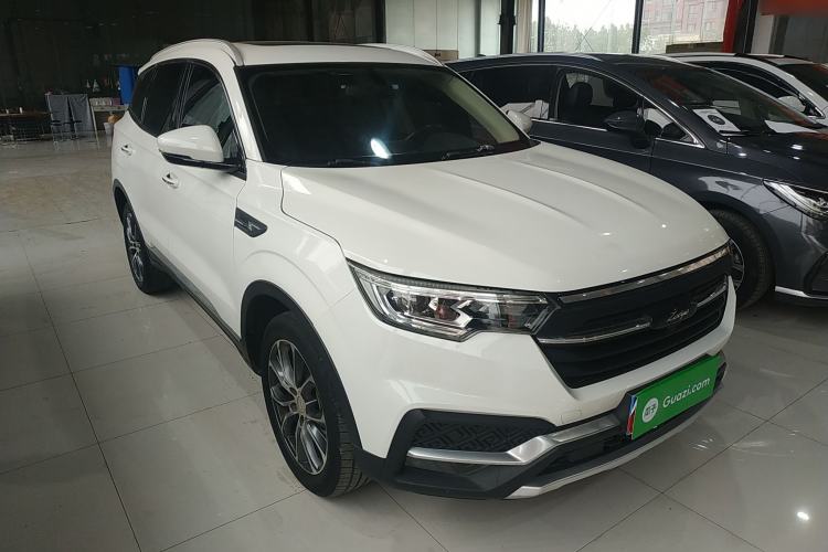 Used Zotye T500 2018 1.5T Manual Luxury Model Front Right 45 Deg