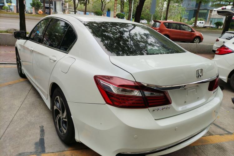 Used Honda Accord 2016 2.0L Elite Edition Rear Left 45 Deg