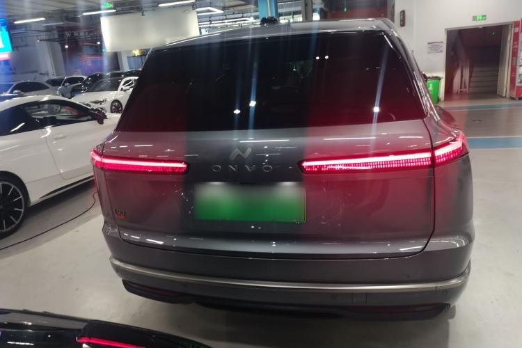 Used ONVO Luxeed L90 2025 Model—Ultra Six-Seater Version Rear