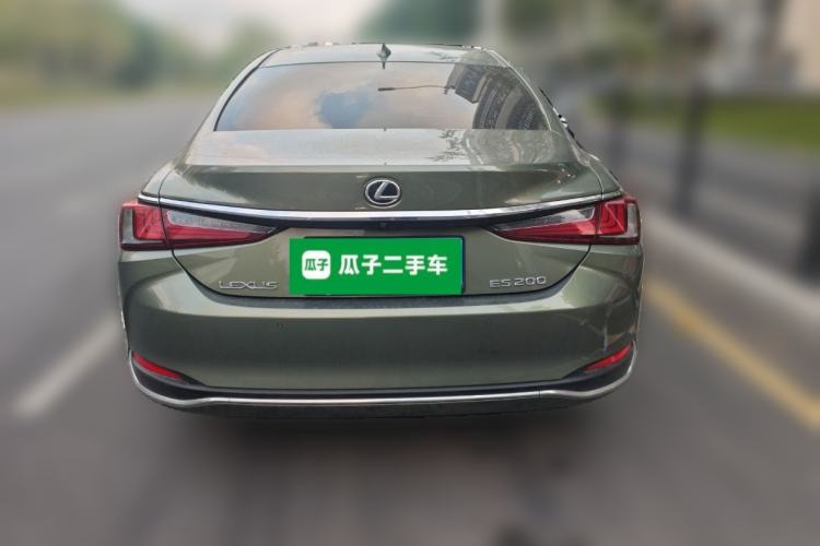 Used Lexus ES 2022 200 Excellence Edition Rear