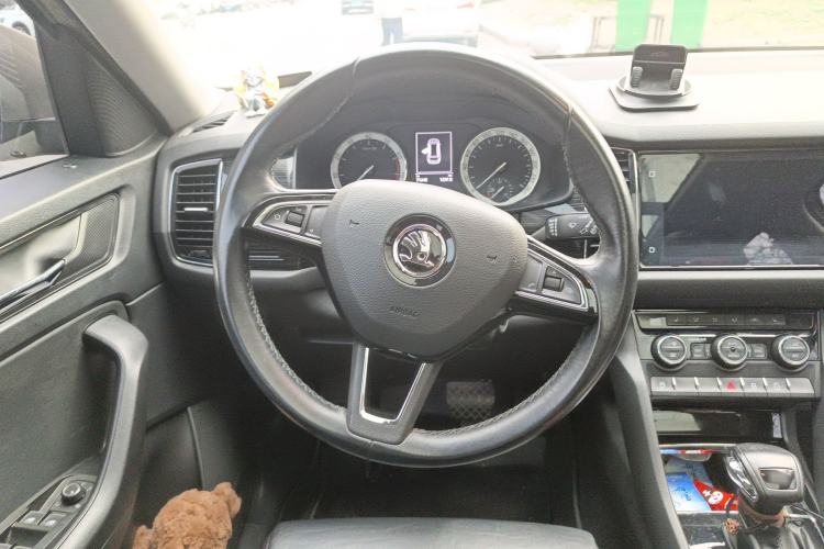 Used Skoda Kodiaq 2018 Facelifted TSI330 5-Seater Two-Wheel-Drive Luxury Enjoyment Edition Steering Wheel