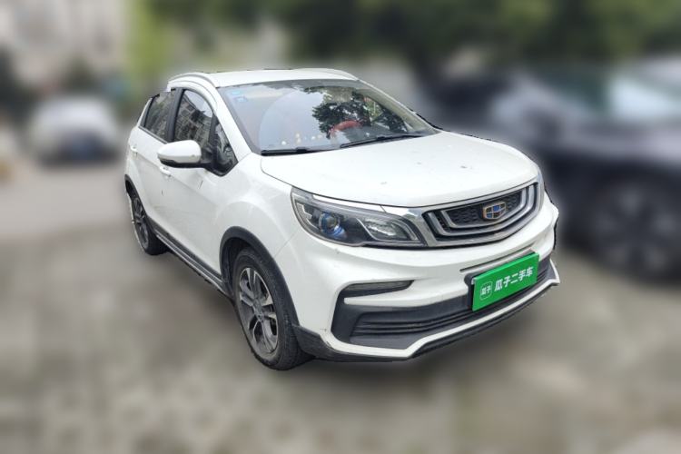 Used Geely Auto Vision X3 2019 Upgraded Model 1.5L CVT Elite Version Front Right 45 Deg