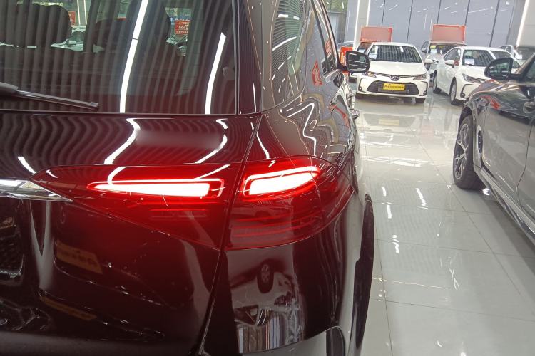 Used Mercedes-Benz GLE 2025 GLE 350 4MATIC Stylish Model
