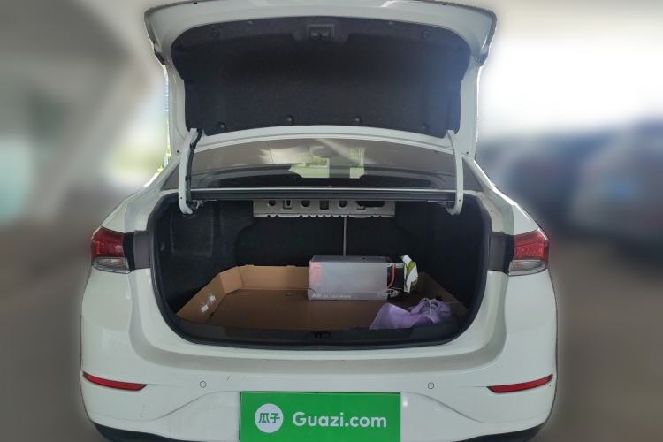 Used Buick GT 2019 15T Dual-Clutch Connected Elite Model China VI Trunk