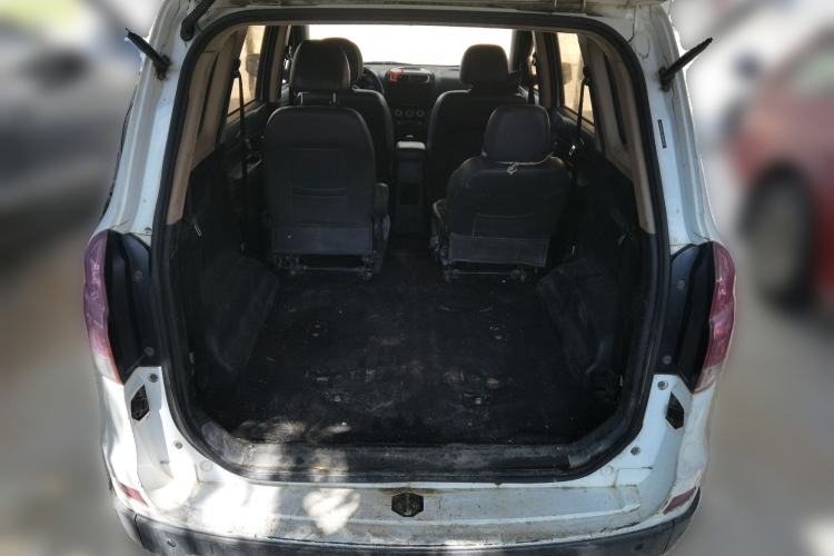 Used Jinbei 750 2016 1.5L Luxury Model
