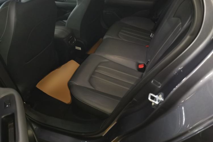 Used GAC Trumpchi EMPOW 2024 270T DCT Yingbao S Edition Left Rear Seat