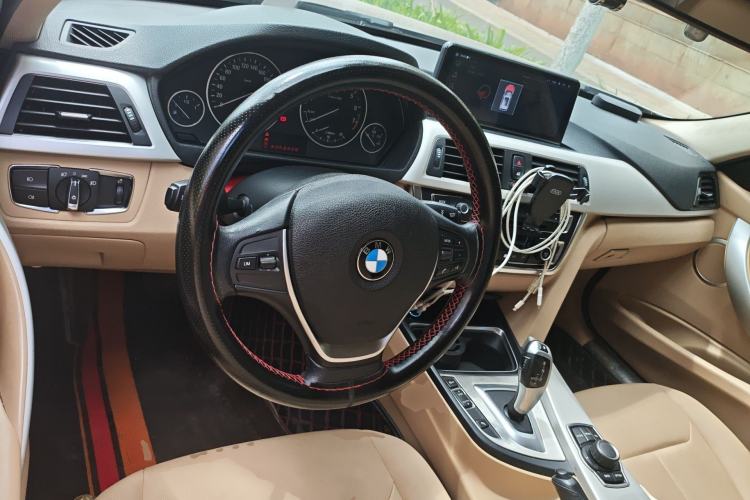 Used BMW 3 Series 2014 320Li Fashion Model Steering Wheel