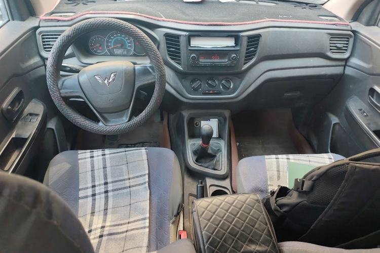 Used Wuling Hongguang V 2019 1.5L Enjoyment Version L2B