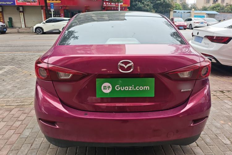 Used Mazda Mazda 3 Axela 2016 Sedan 1.5L Automatic Comfort Model
