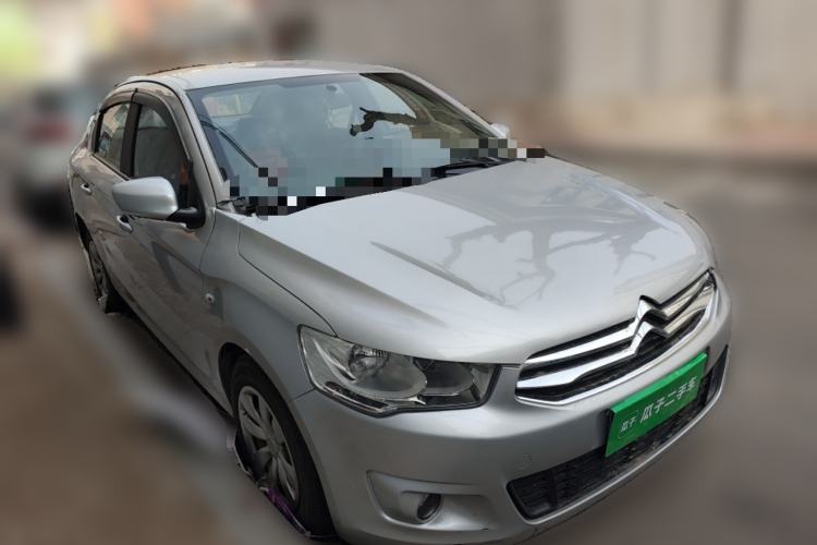 Used Citroen Elysee 2015 Zhishang Edition 1.6L Manual Fashion Model
