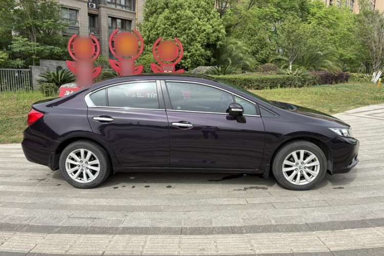 Used Honda Civic 2013 10th Anniversary 1.8L Automatic Luxury Edition
