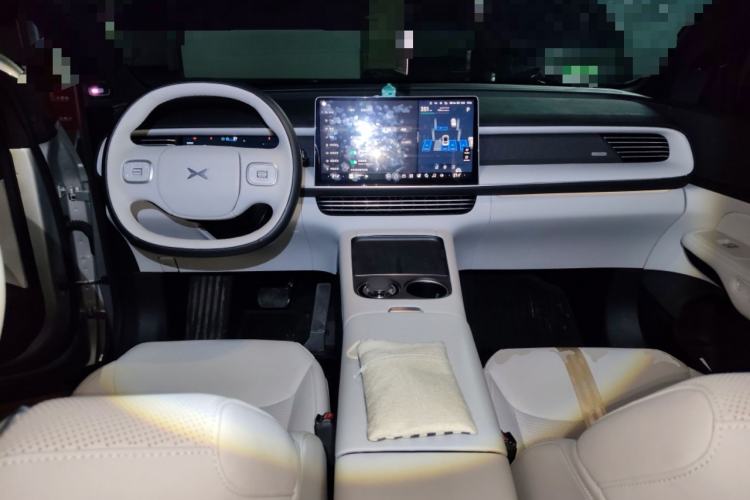 Used XPeng G6 2023 755 Ultra-Long Range Pro