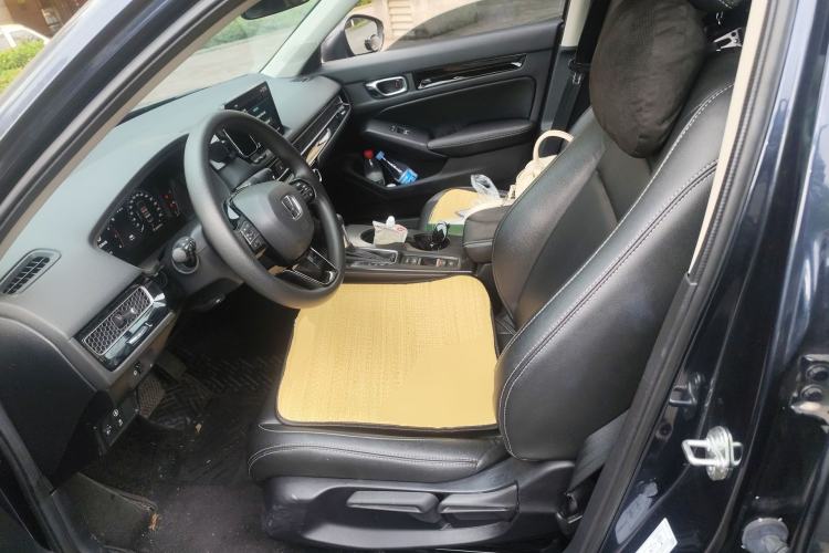 Used Honda Civic 2023 240TURBO CVT Dynamic · Center Stage Special Edition Left Front Seat