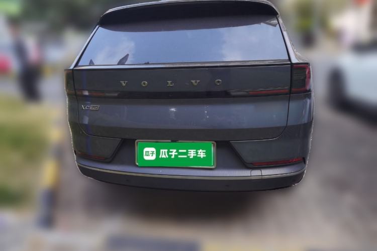 Used Volvo Volvo XC70 Plug-in Hybrid 2026 Model Two-Wheel Drive Long-Range Core
