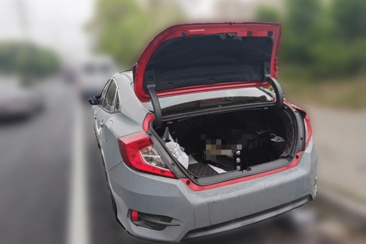 Used Honda Civic 2016 220TURBO CVT Luxury Edition Trunk