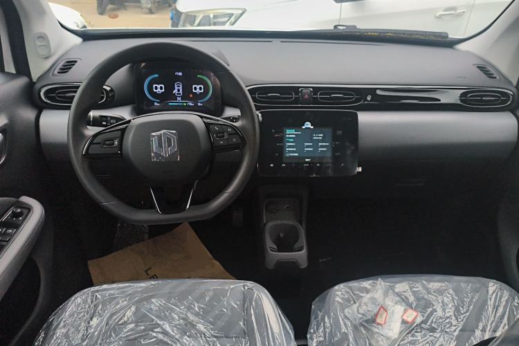 Used Leapmotor T03 2025 310 Comfort Edition Center Console