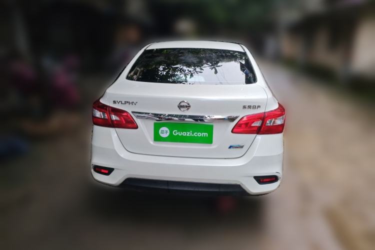 Used Nissan Sylphy 2019 1.6XV CVT Smart Connect Luxury Edition China VI Standard Rear