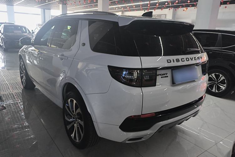 Used Land Rover Discovery Sport 2020 249 PS R-Dynamic Performance Edition Rear Left 45 Deg