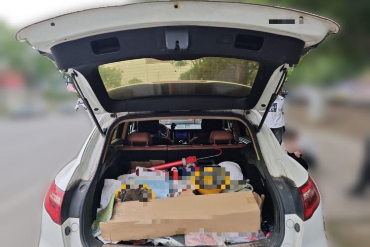 Used Zotye SR9 2017 2.0T Automatic Ultimate Edition
