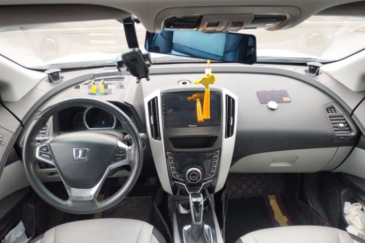 Used Luxgen U6 SUV 2014 1.8T ZhiZun Model
