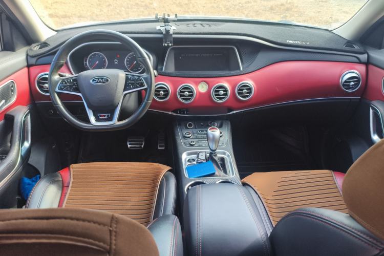 Used JAC Refine S7 2017 2.0T Automatic Luxury Model