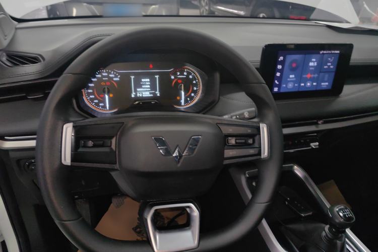 Used Wuling Jiachen 2022 1.5L Manual Comfort Edition
