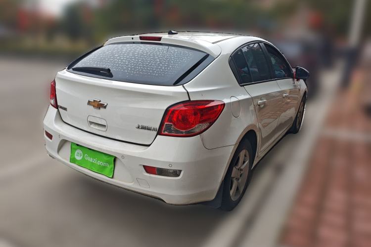 Used Chevrolet Cruze 2013 Hatchback 1.6L Automatic Luxury Model
