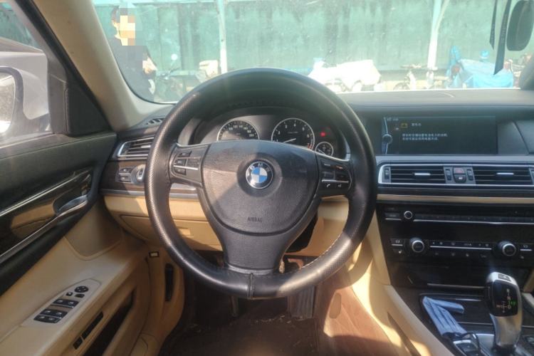 Used BMW 7 Series 2009 740Li Leading Model Steering Wheel