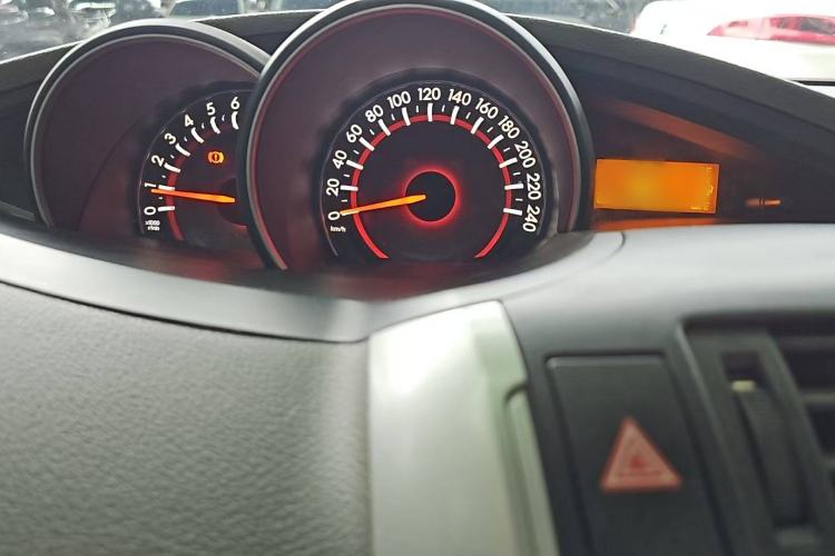 Used Toyota Verso 2014 Starlight 180E CVT Elite Edition