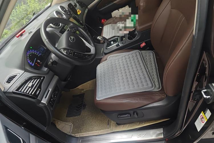 Used BYD S7 2015 2.0T Upgraded Automatic Luxury Version
