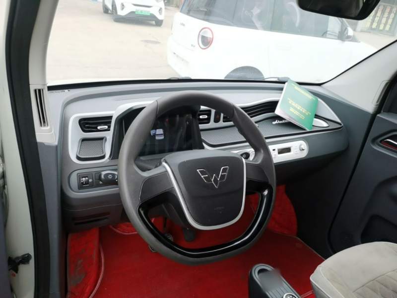 Used Wuling Hongguang MINIEV 2022 Macaron Premium Model – Lithium Iron Phosphate — 10