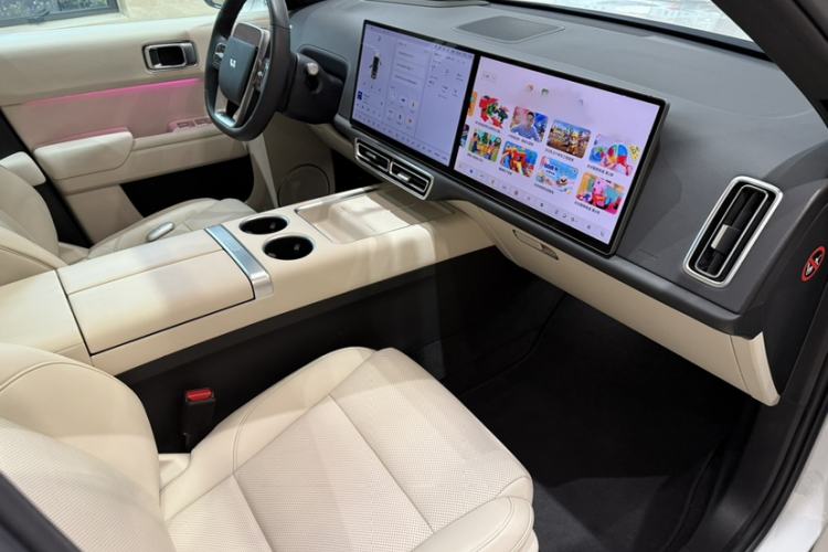 Used Li Auto L7 2024 Pro Model
