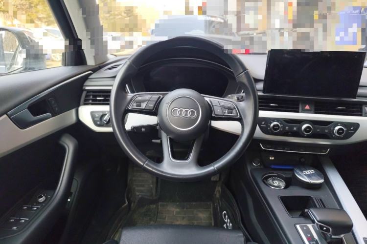 Used Audi A4L 2022 40 TFSI Fashion Dynamic Model
