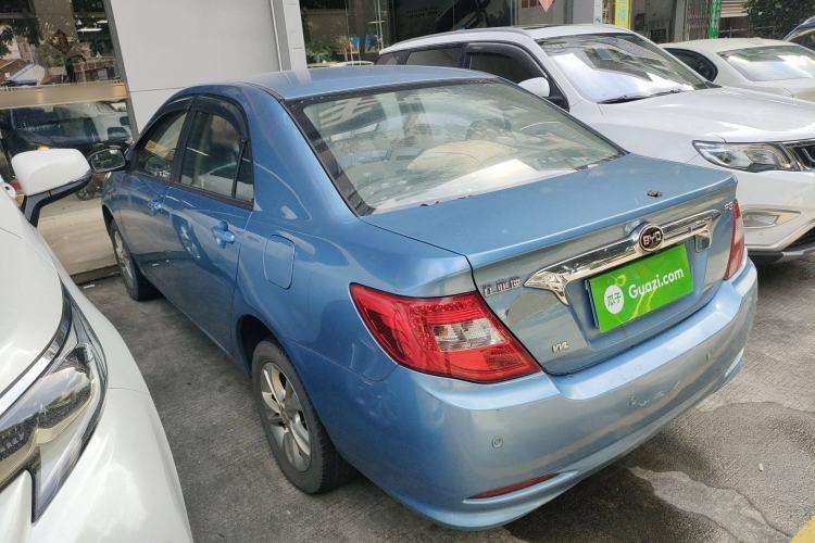 Used BYD F3 2015 Energy-Saving Edition 1.5L Manual Luxury Model
