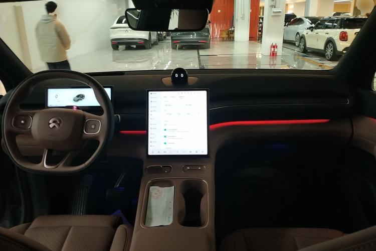 Used Nio EC6 2024 75 kWh