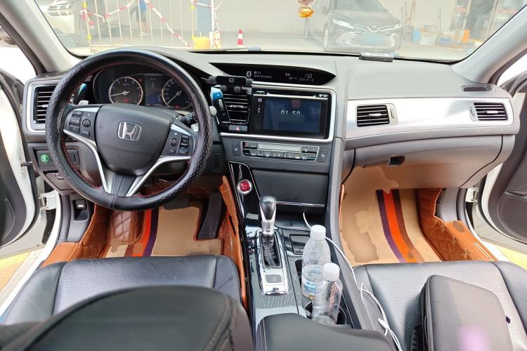 Used Honda Spirior 2015 2.4L Prestige Edition Center Console